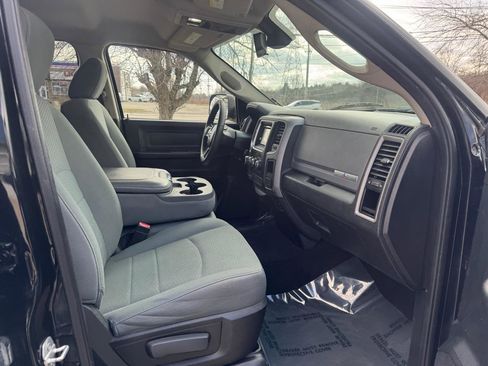 Used 2014 RAM 1500 Express w/ Black Ram 1500 Express Group image 20