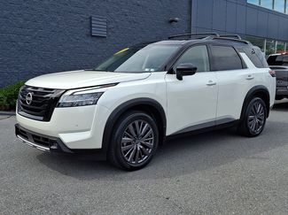 Certified 2023 Nissan Pathfinder SL w/ SL Premium Package AWD/4WD video 3
