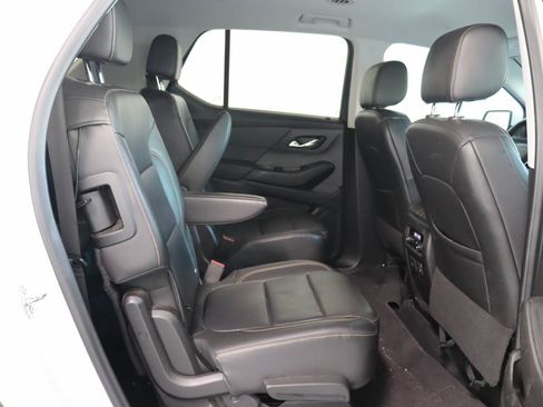 Used 2021 Chevrolet Traverse RS FWD image 20