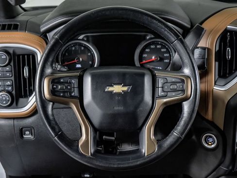 Used 2021 Chevrolet Silverado 2500 High Country w/ Z71 Off-Road Package image 16