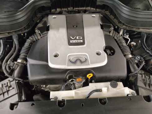 Used 2017 INFINITI QX50 2WD w/ Technology Package image 30