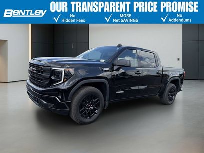 Used 2025 GMC Sierra 1500 Elevation