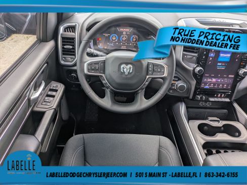 Used 2025 RAM 1500 Big Horn AWD/4WD image 18