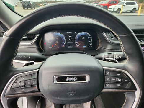 Used 2021 Jeep Grand Cherokee L Limited w/ Trailer Tow Group (B) image 19