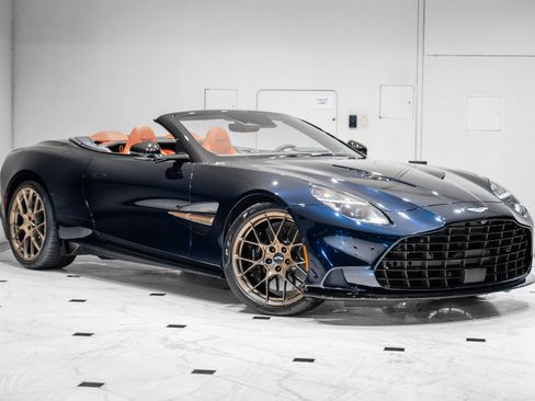 New 2026 Aston Martin Vanquish Convertible image 41