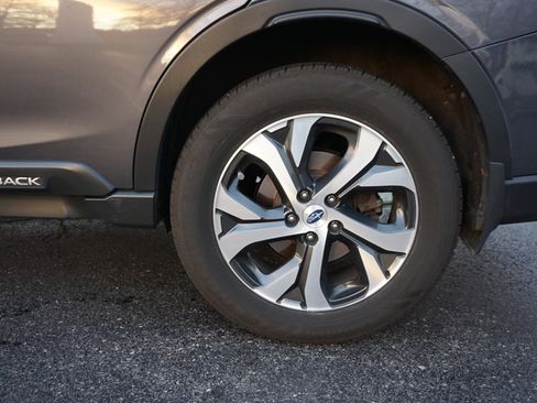 Used 2022 Subaru Outback Touring XT image 6