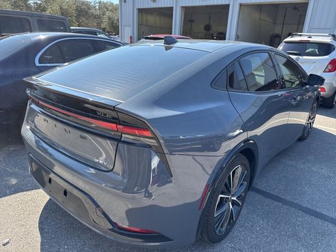 Used 2024 Toyota Prius XLE image 7