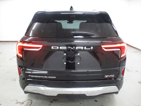 New 2026 GMC Terrain Denali AWD/4WD image 7