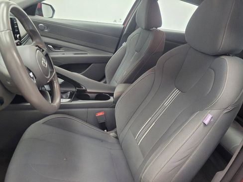 Used 2021 Hyundai Elantra SEL w/ Convenience + Premium Package FWD image 17