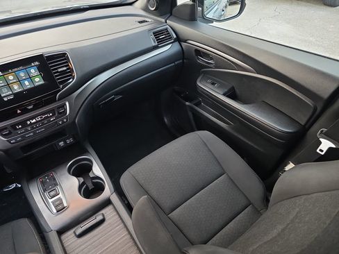 Used 2021 Honda Passport Sport image 20