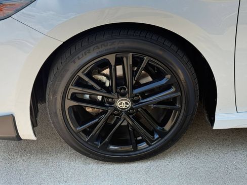 Used 2026 Toyota Camry SE FWD image 26