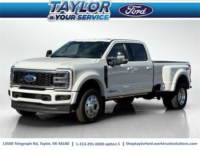 New 2026 Ford F450 Platinum w/ FX4 Off-Road Package