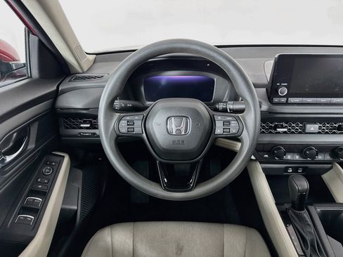 Certified 2023 Honda Accord EX image 22