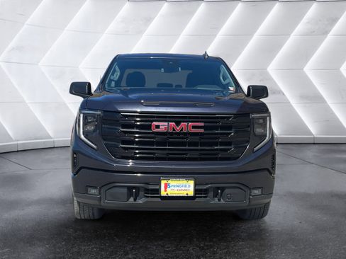 Used 2022 GMC Sierra 1500 Elevation image 9