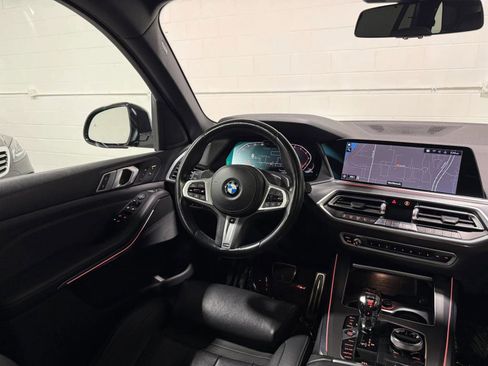 Used 2019 BMW X5 xDrive40i w/ M Sport Package AWD/4WD image 24