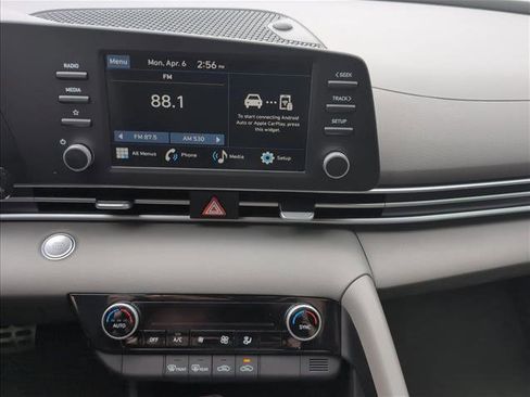 New 2026 Hyundai Elantra Sport FWD image 14