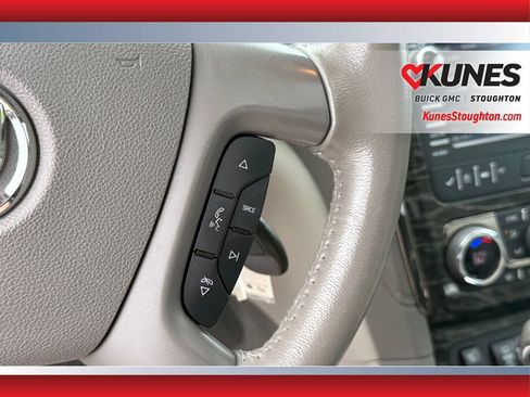 Used 2014 Buick Enclave Premium w/ Trailering Provision Package FWD image 16