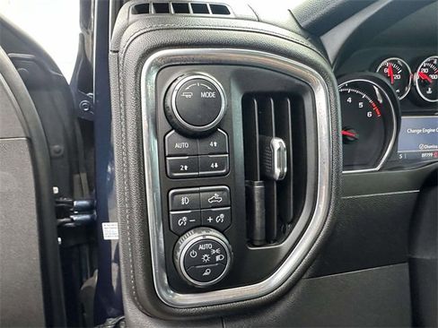 Used 2020 Chevrolet Silverado 1500 RST image 20