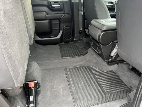 Used 2020 Chevrolet Silverado 1500 Custom w/ Custom 2.7L Value Package image 20