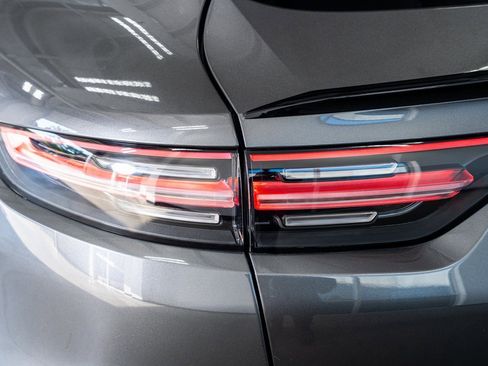 Used 2023 Porsche Cayenne GTS image 22