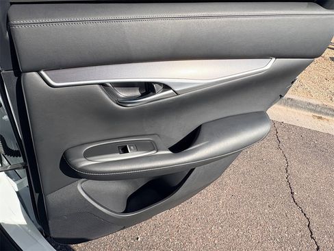 Used 2023 INFINITI QX50 Luxe image 24