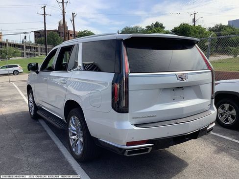 Used 2021 Cadillac Escalade Premium Luxury w/ LPO, Radiant Package RWD image 6