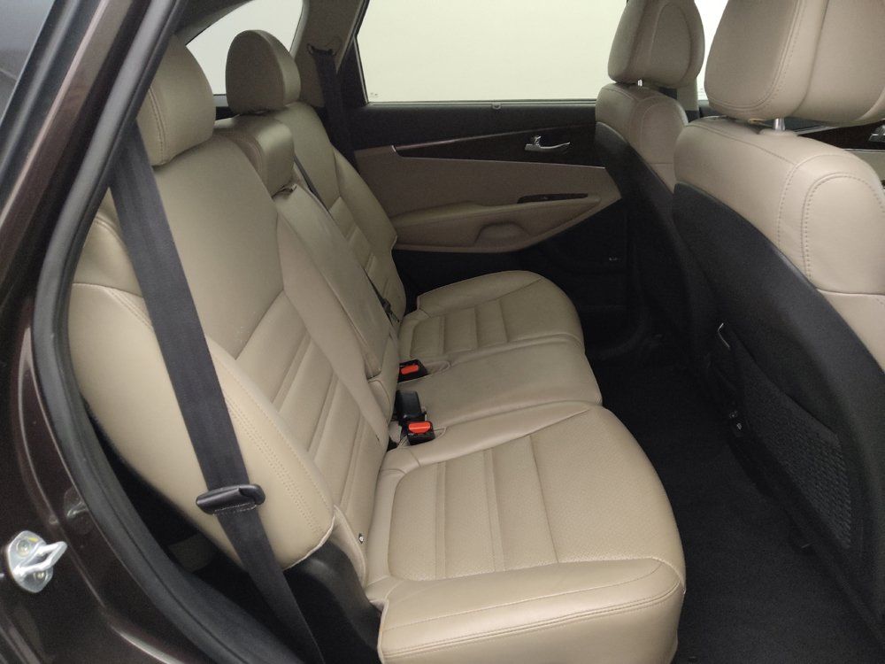 Used 2016 Kia Sorento EX w/ EX Touring Package FWD image 19