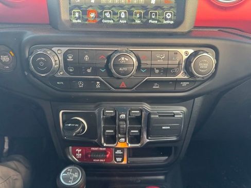 Used 2022 Jeep Gladiator Rubicon w/ LED Lighting Group image 19