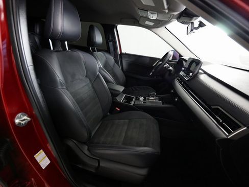 Used 2022 Mitsubishi Outlander SE image 12