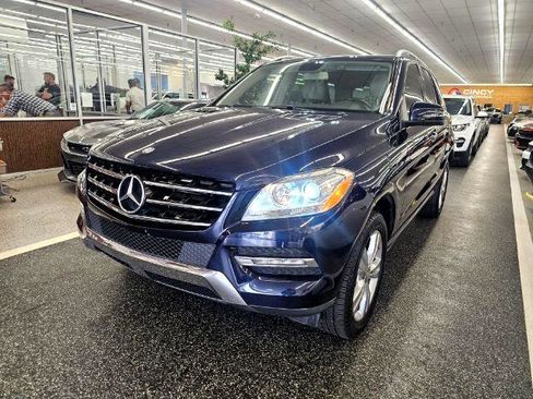 Used 2013 Mercedes-Benz ML 350 4MATIC image 1