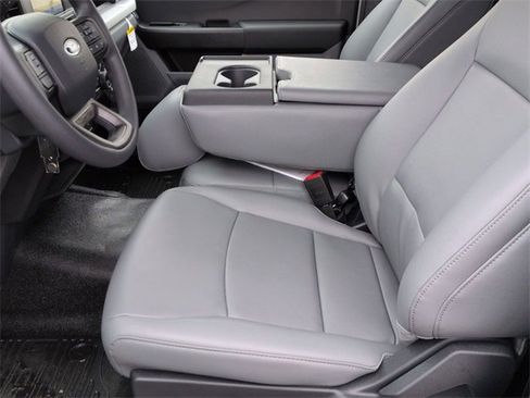 New 2026 Ford F550 4x4 Regular Cab Super Duty image 11