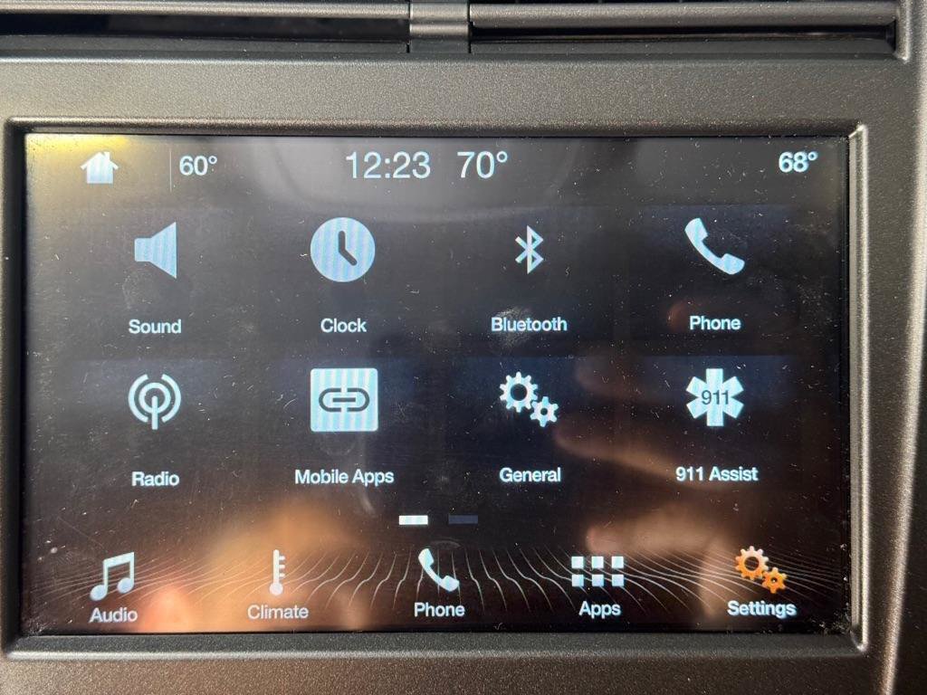 Used 2017 Lincoln MKC Premiere FWD image 18