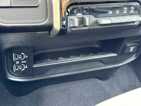 Used 2024 RAM 2500 Laramie w/ Safety Group image 26