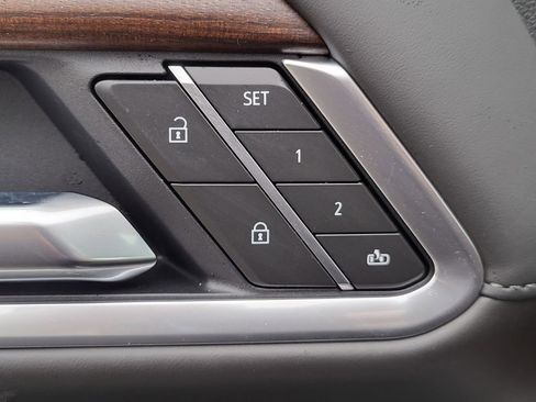 New 2026 GMC Sierra 2500 Denali Ultimate w/ Max Trailering Package image 17