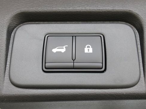 New 2026 Nissan Rogue SV FWD image 28