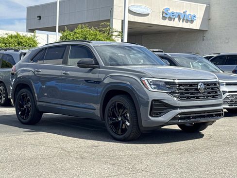 New 2026 Volkswagen Atlas Cross Sport SEL R-Line image 7