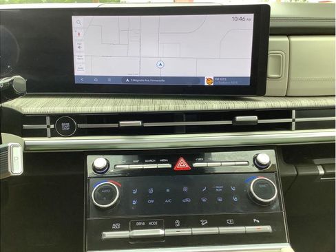 Used 2024 Hyundai Santa Fe Calligraphy FWD image 13