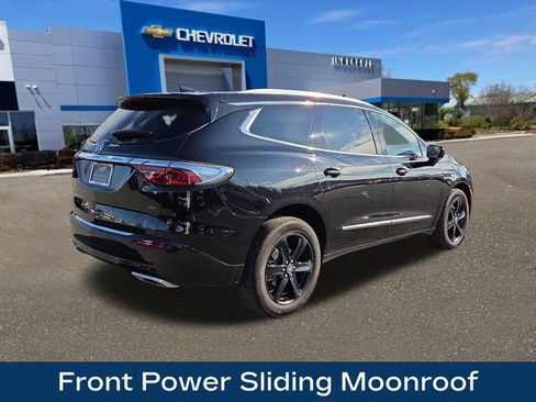 Used 2023 Buick Enclave Essence w/ Experience Buick Package image 9