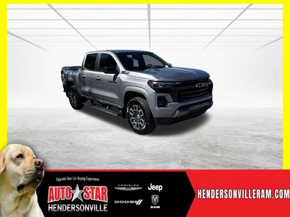 Used 2023 Chevrolet Colorado Z71 w/ Z71 Convenience Package 2