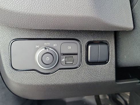 Used 2025 Mercedes-Benz Sprinter 2500 image 20