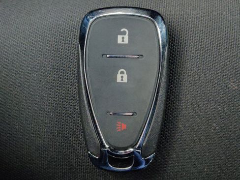 Used 2022 Chevrolet Blazer LT FWD image 32