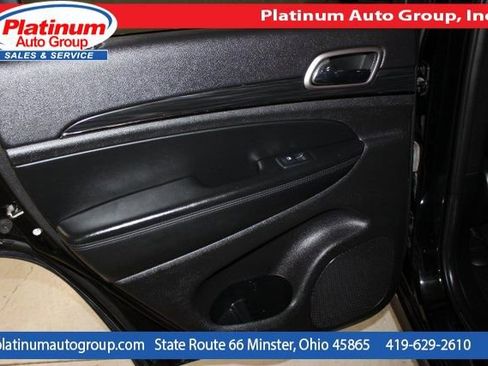 Used 2019 Jeep Grand Cherokee Limited X image 31