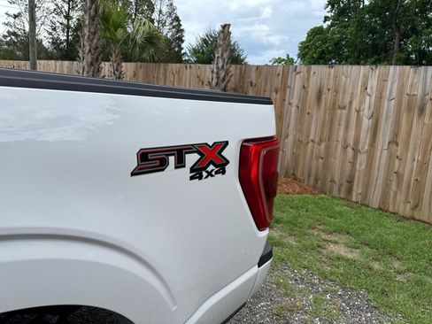 Used 2021 Ford F150 XL w/ STX Appearance Package AWD/4WD image 11