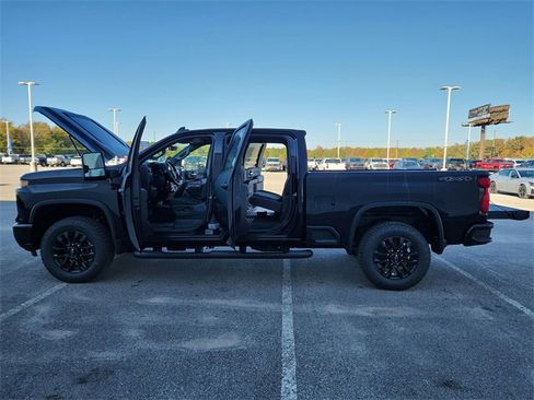 New 2026 Chevrolet Silverado 2500 Custom w/ Custom Convenience Package image 10