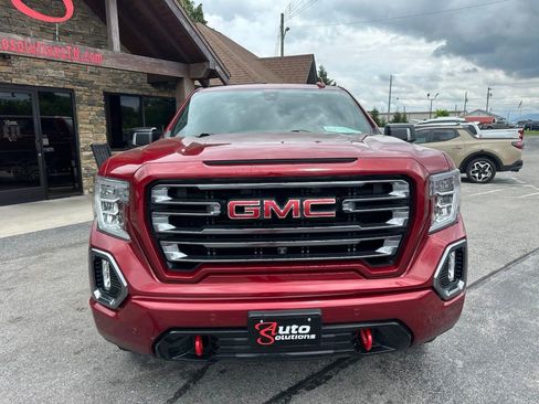 Used 2020 GMC Sierra 1500 AT4 w/ AT4 Premium Package AWD/4WD image 8