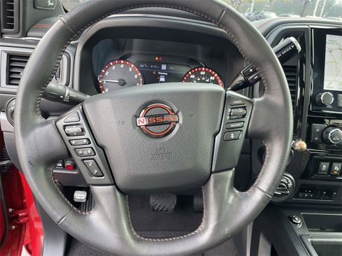 Used 2023 Nissan Titan PRO-4X w/ Pro-4x Convenience Package image 20