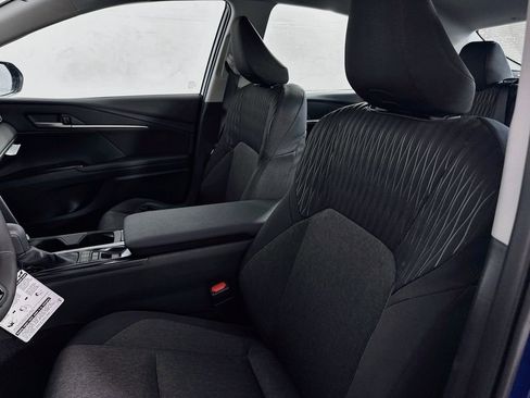 New 2026 Toyota Camry LE FWD image 32