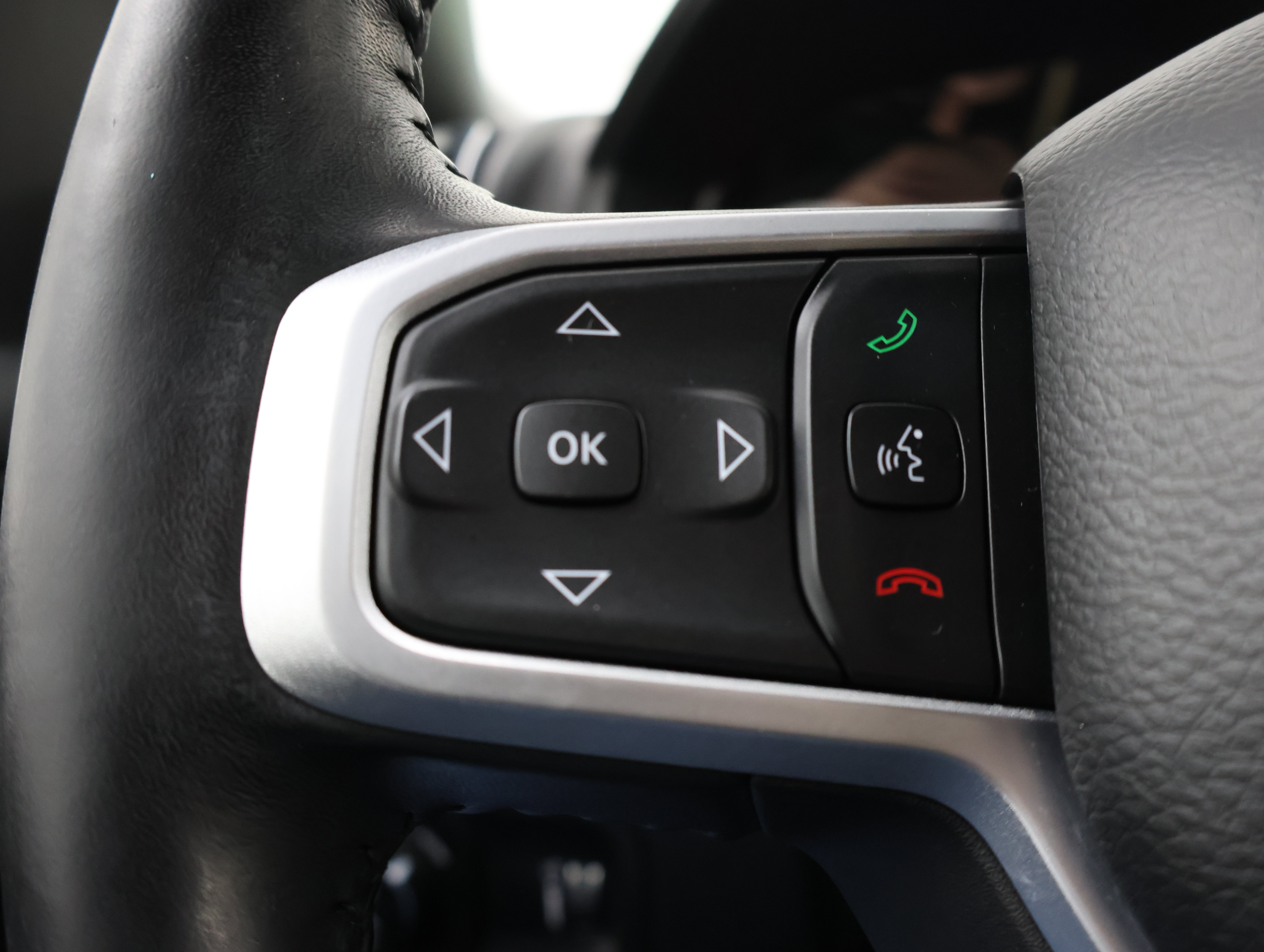 Used 2020 RAM 1500 Big Horn AWD/4WD image 15