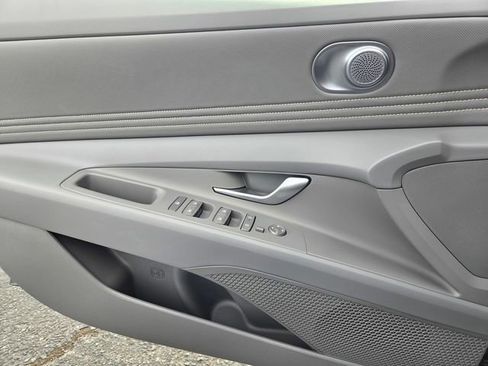 New 2026 Hyundai Elantra Sport FWD image 24
