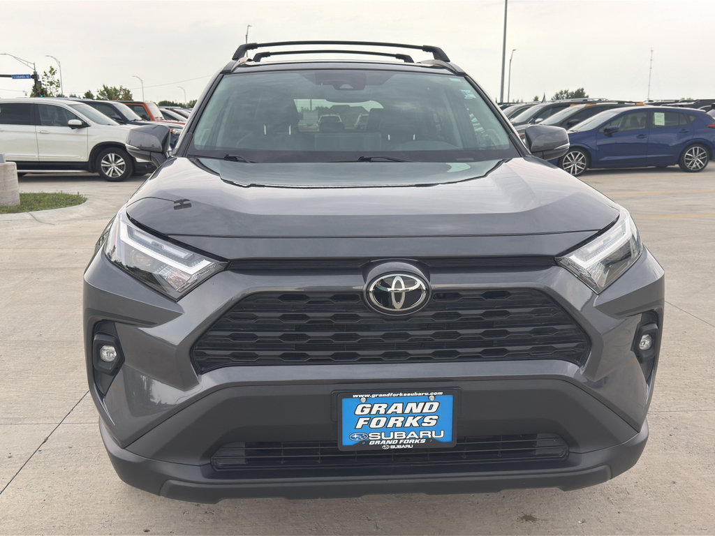 Used 2023 Toyota RAV4 XLE Premium AWD/4WD image 2